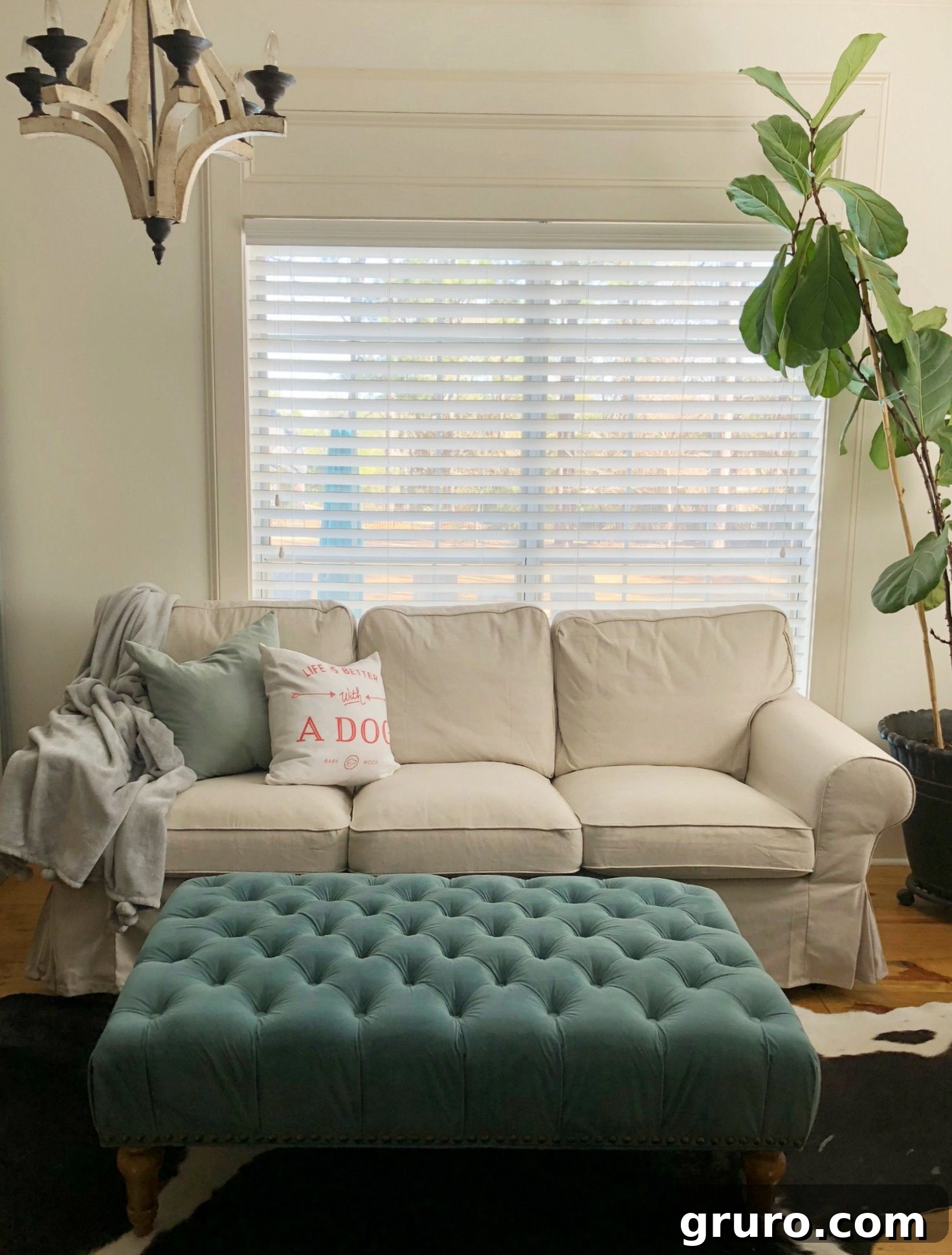 Work & Create: Organized Spaces for Inspiration 4 Sofa in the office