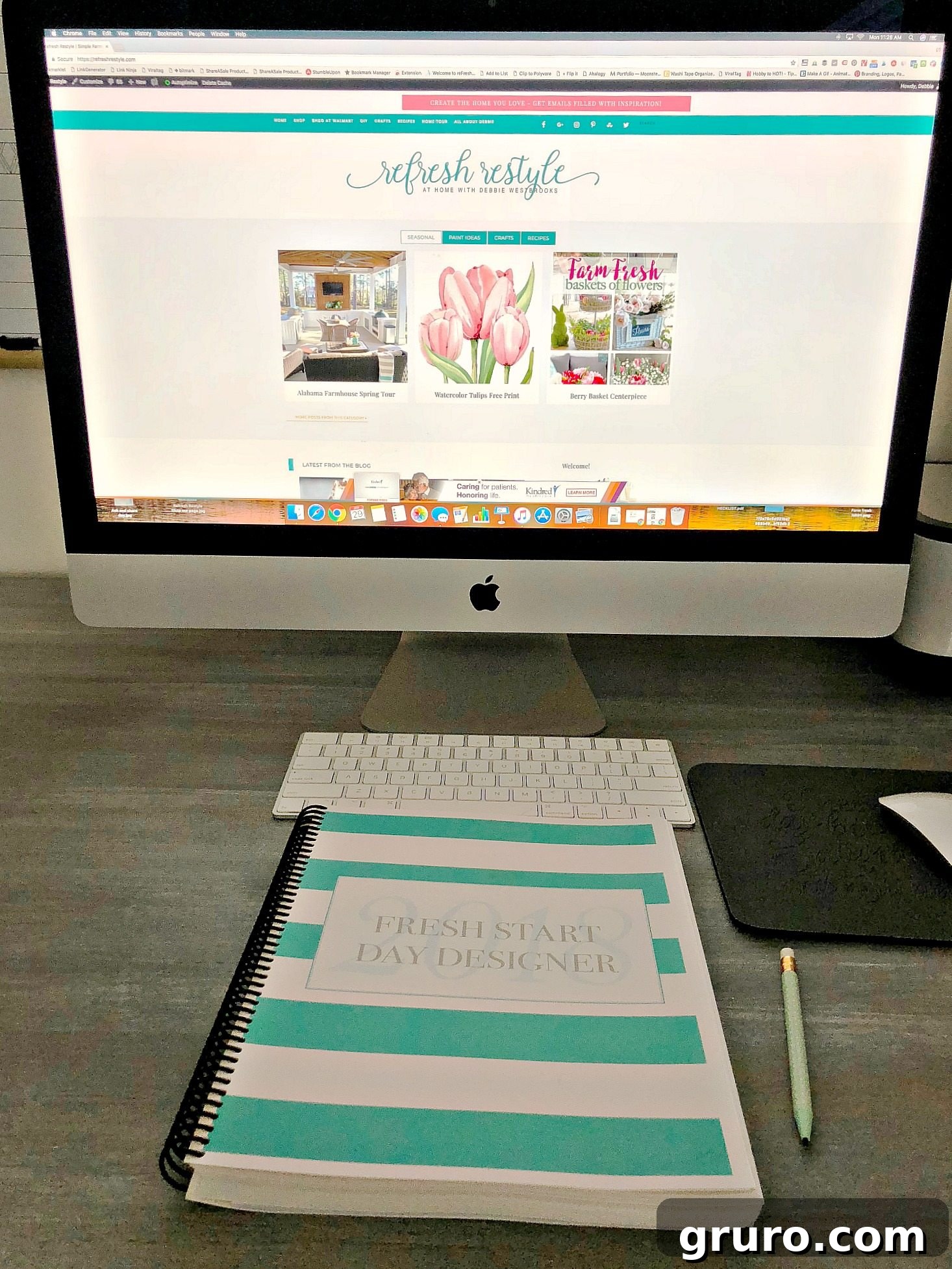 Work & Create: Organized Spaces for Inspiration 6 Clean desk finally