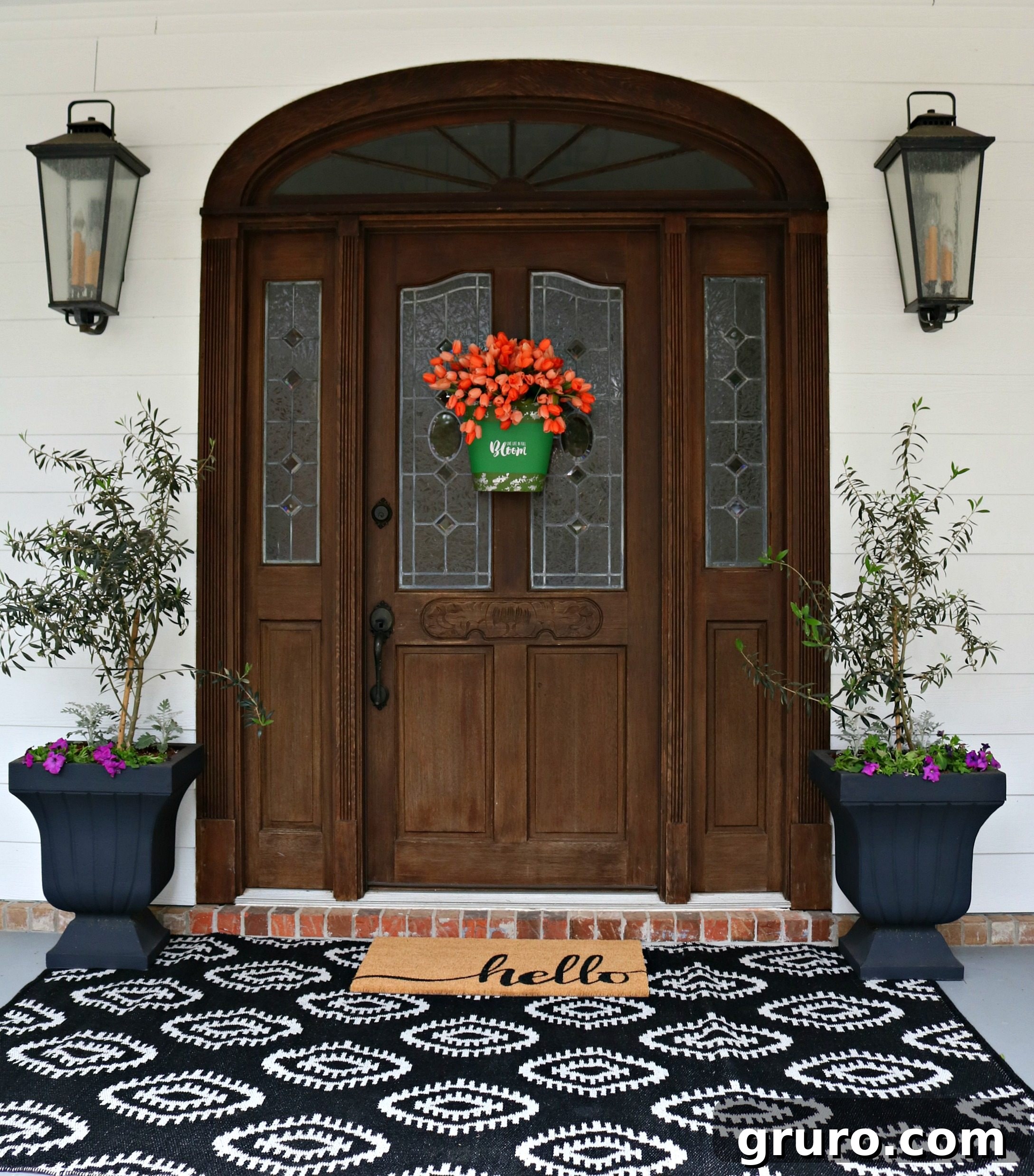 Spring Tulip Bucket Door Charm 9 Outdoor rugs