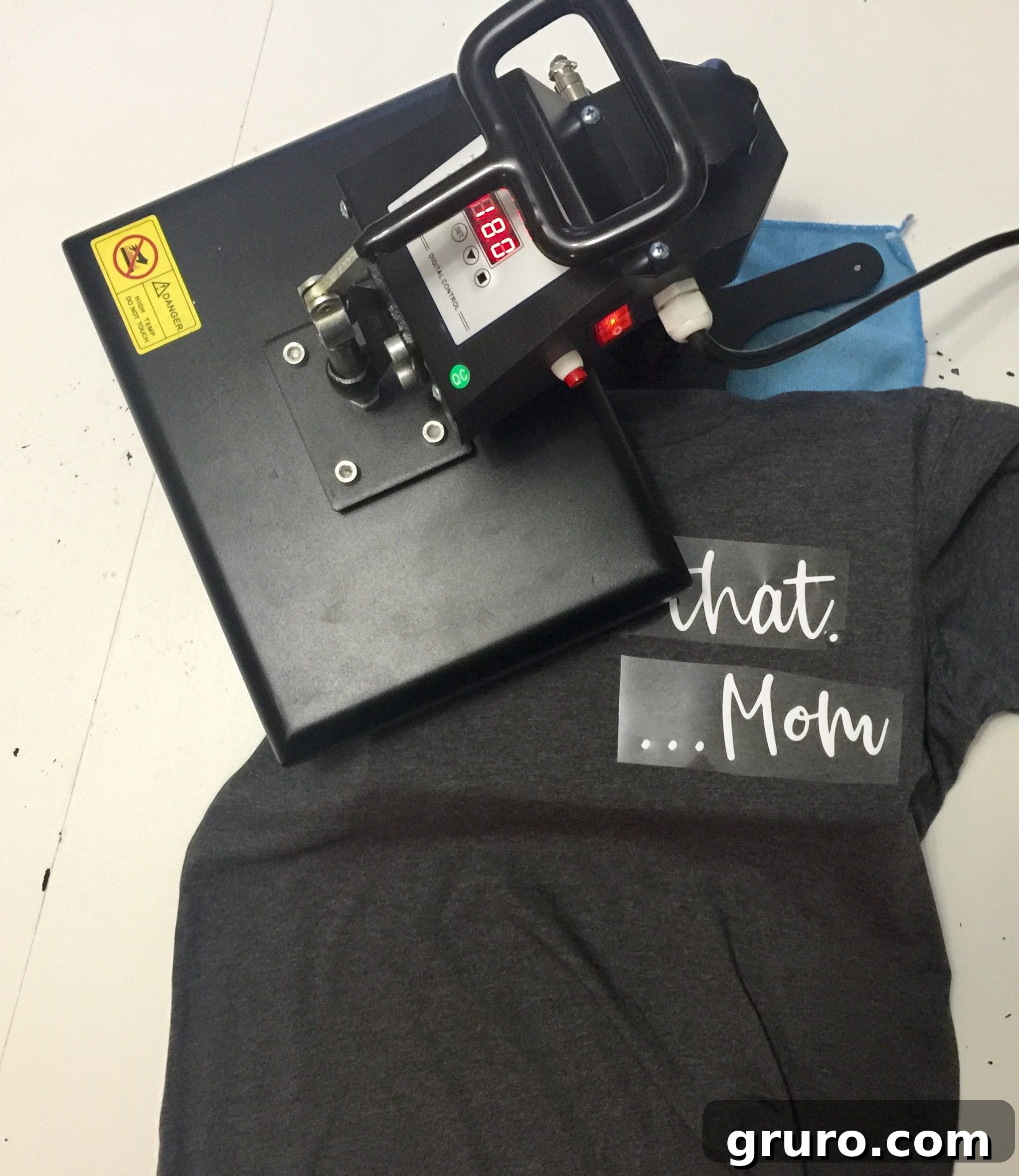 Applying heat transfer vinyl to a t-shirt with a heat press
