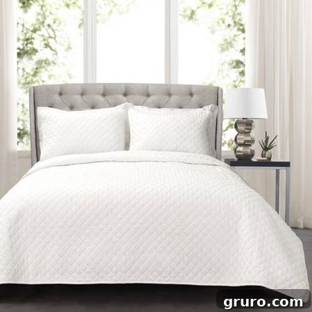 Ava Diamond 3 Piece Quilt Set - Minimalist and bright