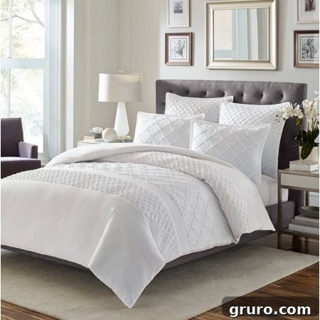 Stone Cottage Mosaic White Comforter - Mixed textures