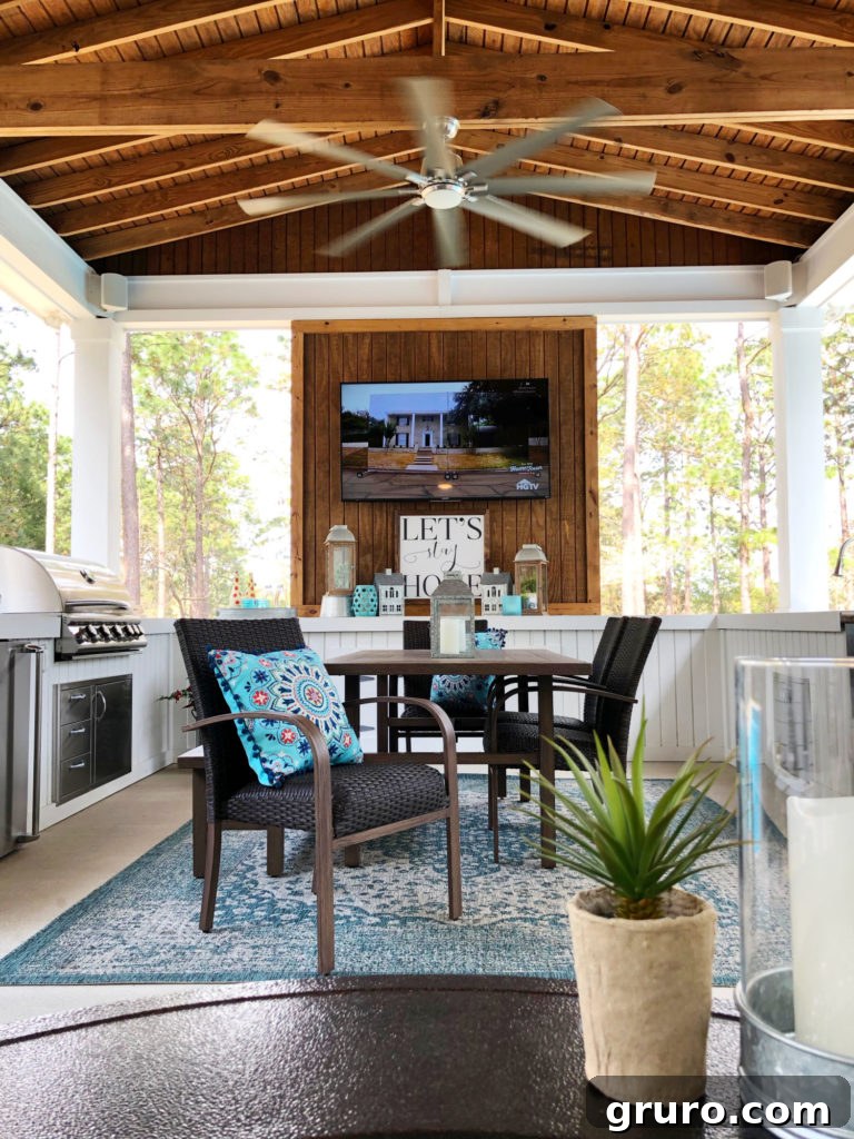 great porch dining space for family gatherings