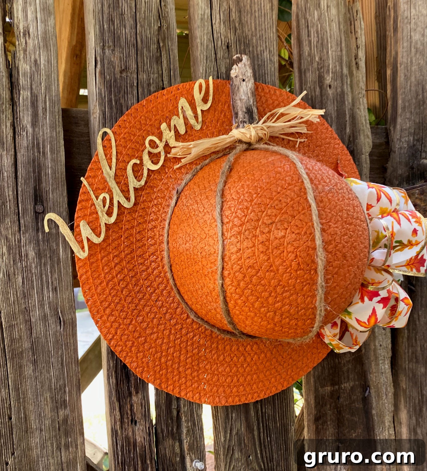 Warm Fall Pumpkin Door Welcome 10 Detailed shot of the pumpkin hat craft with welcome sign