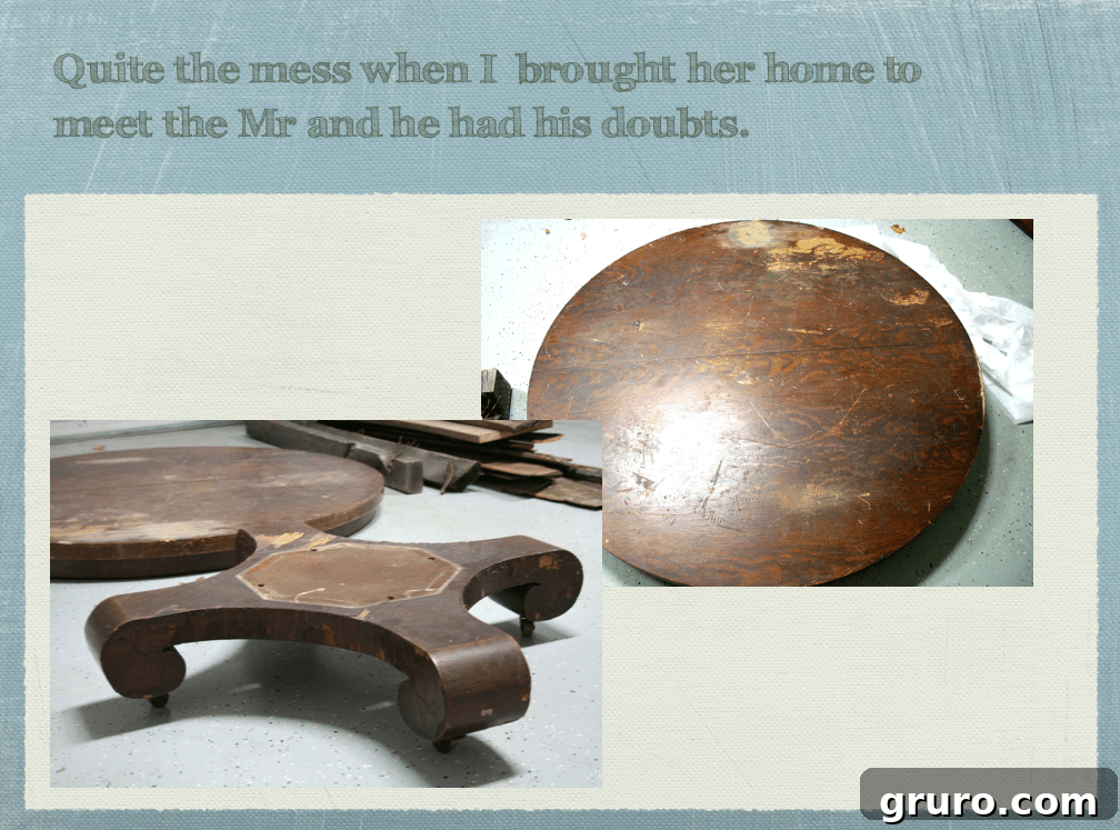 Table top and base components, highlighting the wooden wheels